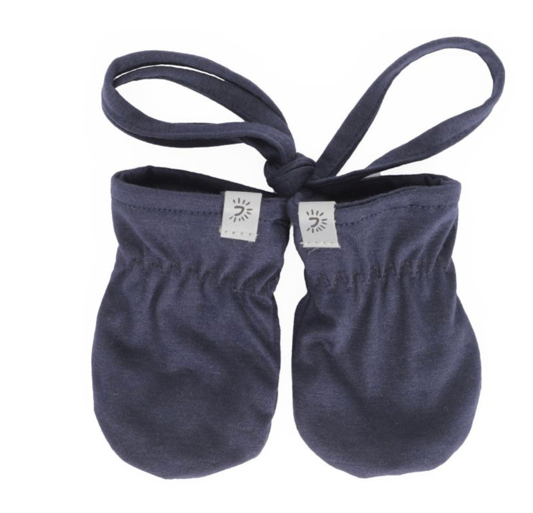 Mid Season Baby  Mitten With Cord-Calikids