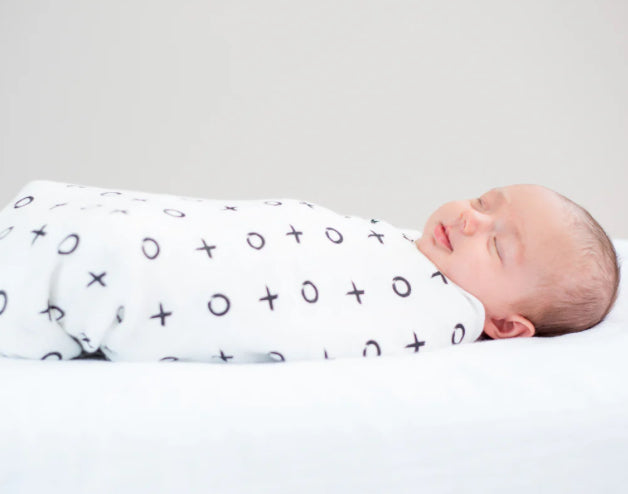 Modern Black Hugs And Kisses Bamboo Muslin Swaddle 47X47-Lulujo