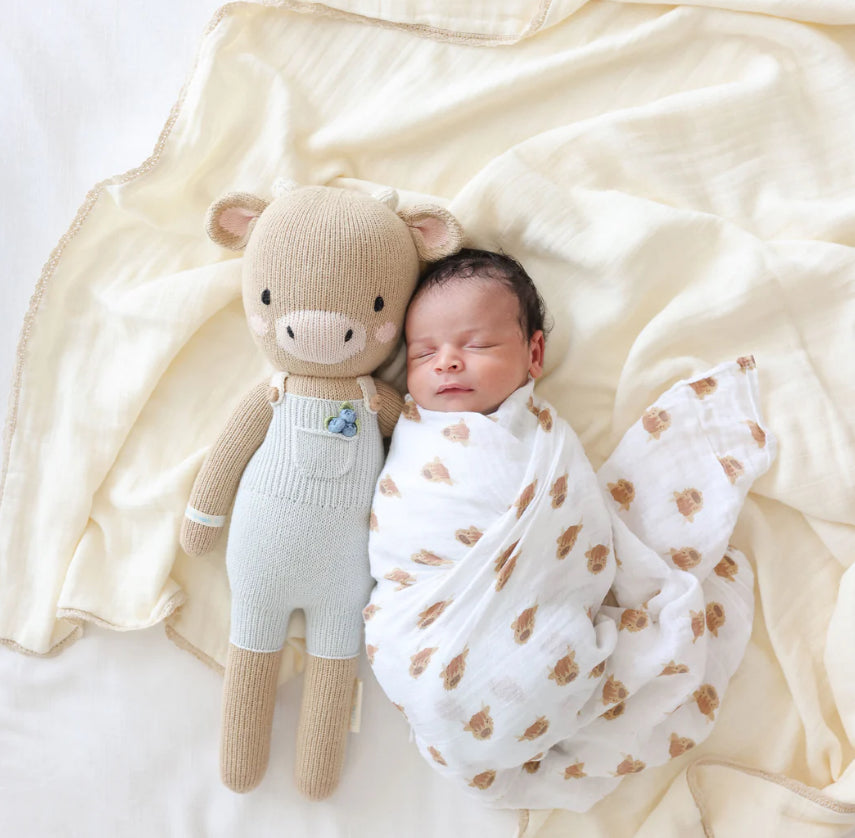 Highland Cow Cotton Muslin Swaddle Blanket 40x40-Lulujo