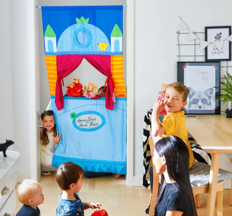 Hanging Doorway Puppet Theater-Haba