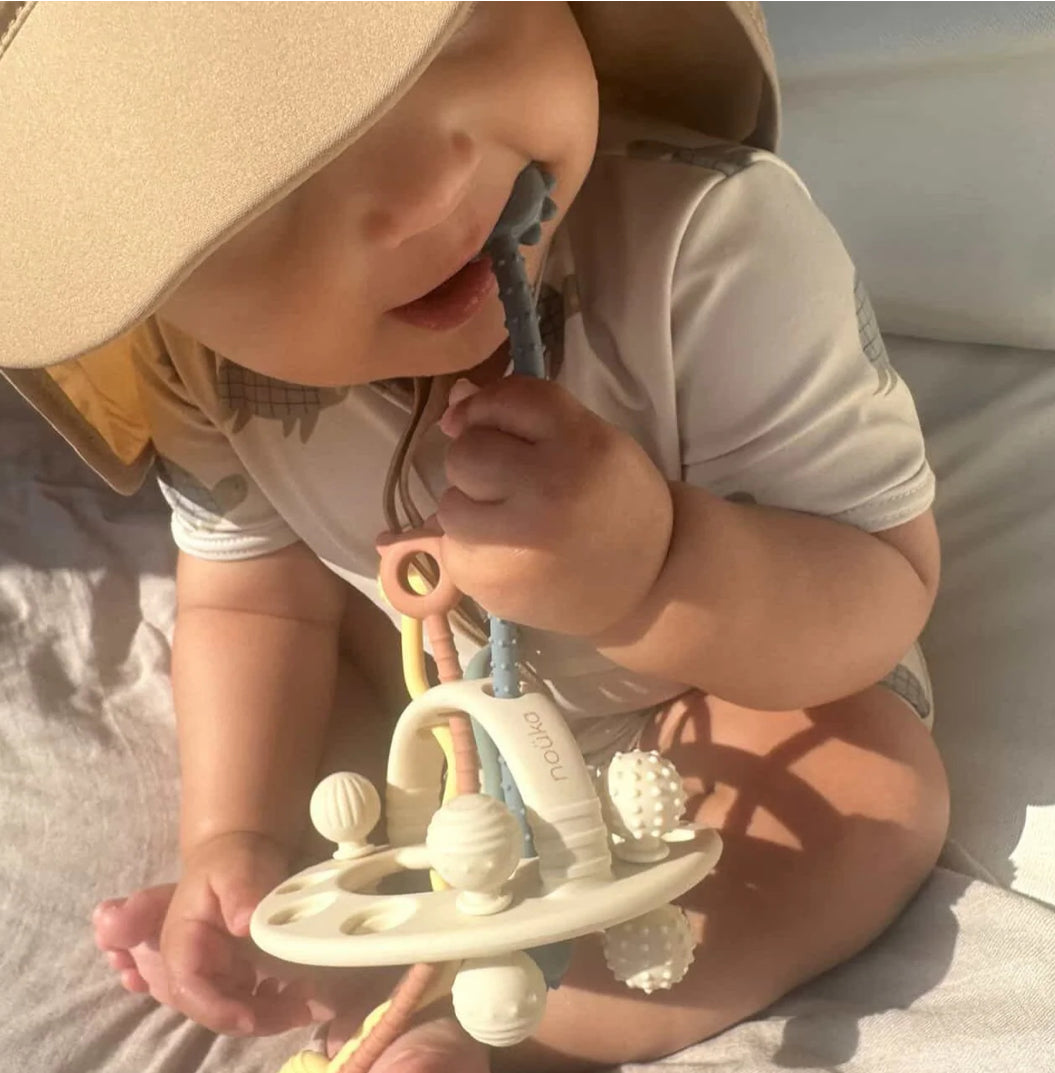 Sensory Space Pop and Pull Toy-Noüka