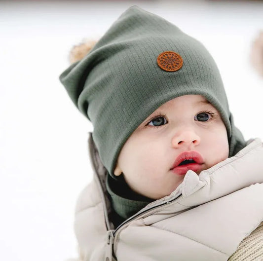 Mid Season Pompom Hat