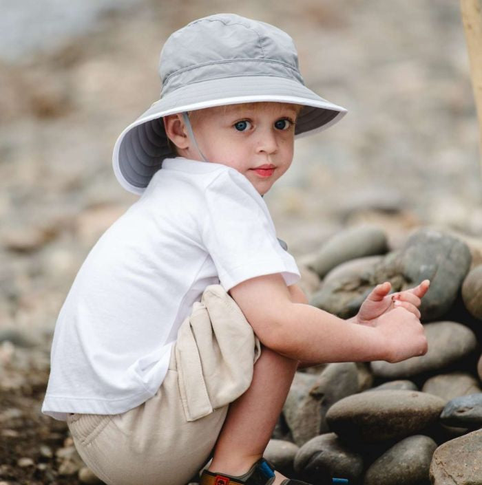 Monumental Grey Sun Hats by Calikids