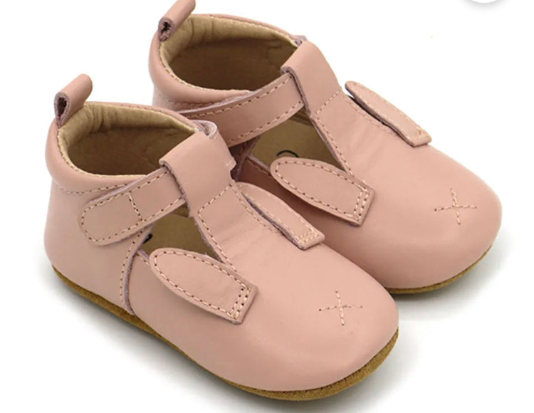 leather baby shoes, pink baby shoes, bunny ahoes